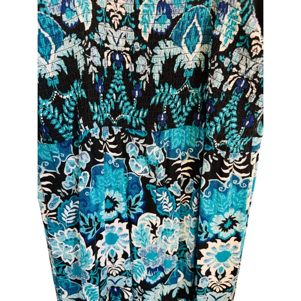 2/$25 NWOT Xhilaration M Floral Low Cut Jumpsuit Blue Black Teal White - Picture 8 of 14